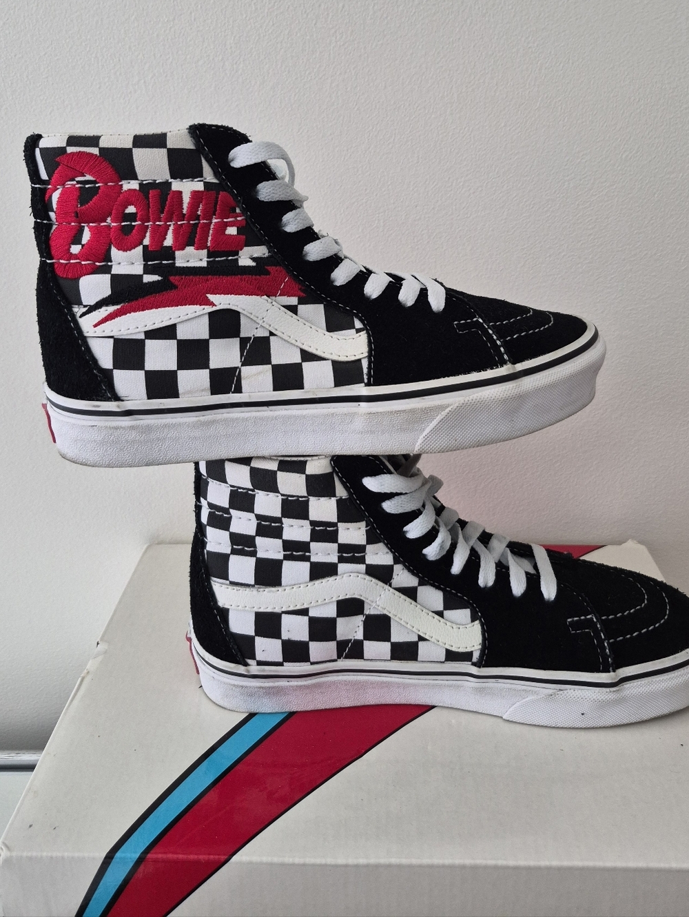 Vans David BOWIE High Tops. Unisex